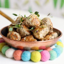 Kycklingkottbullarmedtimjanochvitlok