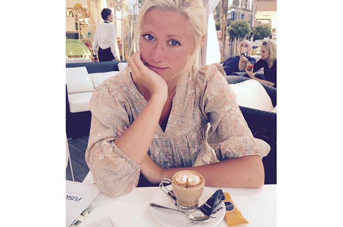 På semester med en cortado.